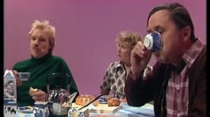 Velipuolikuu: Pontsan perhe ja laskiämpäri: 05.01.2018 10.50