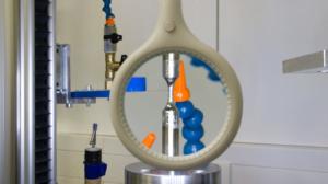 Yle Uutisluokka Triplet: Perinteinen teknillinen osaaminen on rapistumassa Suomessa: 12.01.2018 11.19