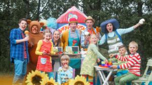 Musiikkivideo: Hiekkakakkuorkesteri: 30.01.2018 12.00