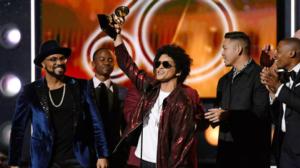 Yle Uutisluokka Triplet: Muusikot ottivat kantaa yhteiskunnallisiin ongelmiin Grammy-gaalassa: 30.01.2018 12.04