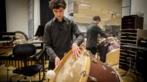 Yle Uutisluokka Triplet: Osa suorittaa siviilipalveluksen taide- ja kulttuurilaitoksissa: 07.02.2018 10.36