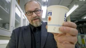 Yle Uutisluokka Triplet: Tulevaisuuden elintarvikepakkaukset hajoavat luonnossa: 20.02.2018 10.37