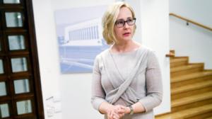 Yle Uutisluokka Triplet: Entinen puhemies ripittää kansanedustajia salissa metelöimisestä: 26.02.2018 09.59