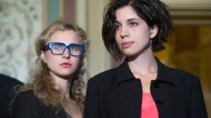 Yle Uutisluokka Triplet: Pussy Riot: Venäjän vaalit ovat feikkiä: 07.03.2018 12.35