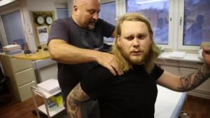 Yle Uutisluokka Triplet: Suojaamalla nilkat, niskan ja lantion kylmältä ehkäiset pahat lihasjumit: 09.03.2018 13.16