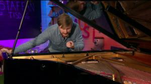 BUU-Staffan: Titta in i en flygel (S): 20.03.2018 10.06