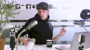 Kioski: TLDR & TLDRDEEP: Stephen Hawking - TLDRDEEP: 06.04.2018 12.48