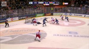 Urheilujuttuja: Jääkiekkofarssi Leijonien pelissä - valkovenäläisen törkeä keihästys meni tuomareilta ohi: 06.04.2018 19.46