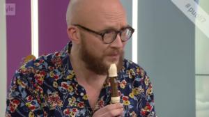 Puoli seitsemän: Marzi Nyman ja koulusoittimet: 16.04.2018 19.48