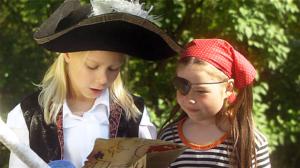 Reetta ja Ronja merirosvoina (S): 14.03.2019 00.01