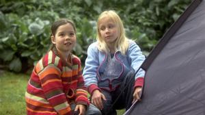 Reetta ja Ronja telttailemassa (S): 14.03.2019 00.01