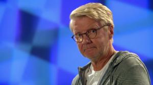 Keisarin uudet vaatteet: 15.04.2019 02.00