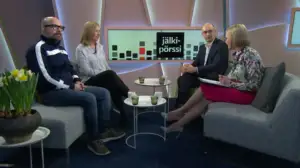 "Täytyy saada lisää tuloja ja vähentää menoja": 16.04.2019 09.12