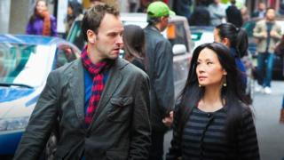 Elementary (12) - You Do It to Yourself