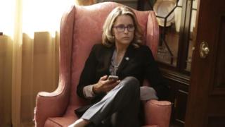 Madam Secretary (Paramount+) (12) - Passage