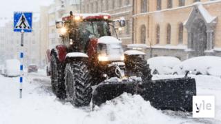 Sankka lumimyrsky laittoi liikenteen sekaisin Etelä-Suomessa: 13.01.2021 09.29