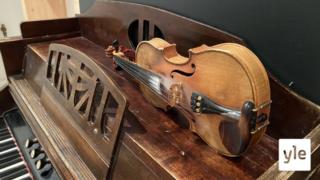 Kaustislainen viulunsoittoperinne nousi saunan rinnalle Unescon maailmanperintölistalle - uutinen otetaan vastaan riemastuneissa tunnelmissa Kaustisella: 15.12.2021 16.33
