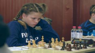 Elisabet pelaa shakkia: 02.11.2018 17.00
