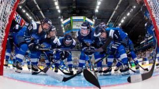 Jääkiekon naisten MM, puolivälieräottelu FIN - CZE: 11.04.2019 19.10