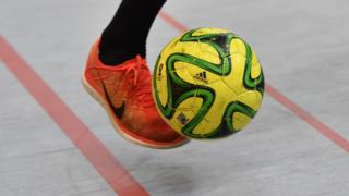 Futsal-liigan miesten 1. loppuottelu KaDy - Leijona Futsal: 17.04.2019 21.23