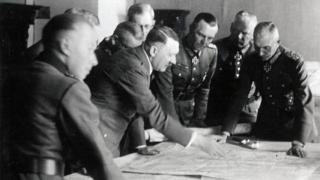 Hitler: Lähtölaskenta sotaan (7) - 102