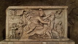Kadonneen arkin salaisuudet (7) - Roomalaislegioonan takavarikoima