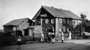 Aunuksen kylillä
