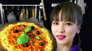 Rachel Khoo: Ruokatuliaisia maailmalta