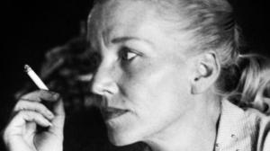 Rakkaudella, Carolyn