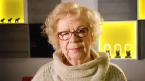 101 kirjaa: 1964 Marja-Leena Mikkola: Tyttö kuin kitara