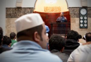 Yle Uutisluokka Triplet: Muslimeihin kohdistuneet viharikokset lisääntyneet Yhdysvalloissa