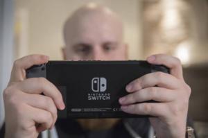 Yle Uutisluokka Triplet: Nintendon uusi pelikonsoli haastaa Playstationin ja Xboxin