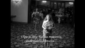 Oi maamme!: Muuttumisleikki