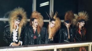 Yle Uutisluokka Triplet: Japanin kuuluisimman bändin tarina on rockhistorian oudoimpia