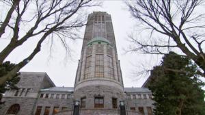 MOT: Riivaajat kirkossa: 08.01.2016 12.00