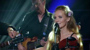 Yle Live: M1-studiossa Hoedown: 24.01.2016 22.00