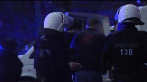 Yle Uutisluokka Triplet: Itsenäisyyspäivän mielenosoitus johti yli 130 ihmisen kiinniottoon Helsingissä (S): 07.12.2015 14.51