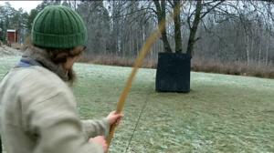 Yle Uutiset Keski-Suomi: Muinaistekniikan opiskelija haaveilee omavaraisuudesta (S): 31.12.2015 13.56