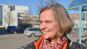 Annika Luther läser ur sin senaste bok Fördärvaren. (S): 15.04.2016 12.33
