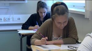 Yle Uutisluokka Triplet: Rehtorit luopuisivat arvosanoihin perustuvasta lukiovertailusta (S): 31.05.2016 12.47