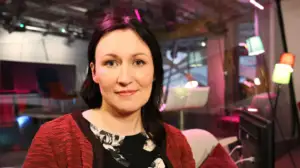 101 kirjaa: Leena Krohn: Mehiläispaviljonki: 02.01.2017 13.30