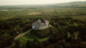 Pieni suuri maailma