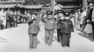 Historia: Japani sodassa