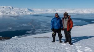 Levison Wood: Eläinten mailla