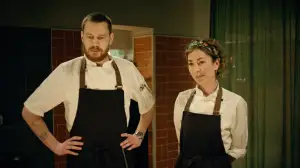 Jokaisen miehen takana