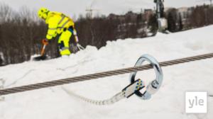 Suorana klo 8.35: Kuinka sujuu lumenpudotus katolta? : 03.02.2021 08.49