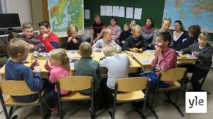 Koululaisten salapoliisikerhossa opetellaan etsivän taitoja: 30.10.2019 10.52
