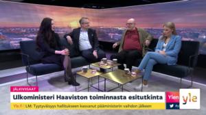 "Tämä on ikiaikainen peli jossa ministerit ja virkamiehet ottaa mittaa toisistaan": 21.02.2020 08.21