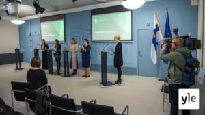 Hallituksen tiedotustilaisuus koronaviruksen aiheuttamista toimista: 30.03.2020 21.09