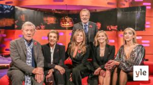 Julie Andrews, Jennifer Aniston, Reese Witherspoon, Ian  McKellan ja Dua Lipa: 18.04.2020 06.00